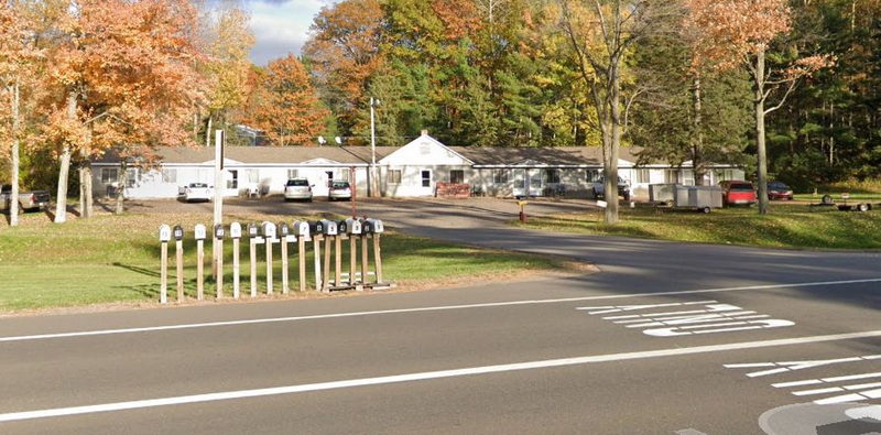 Wisconsin-Michigan Motel - 2019 Street View (newer photo)